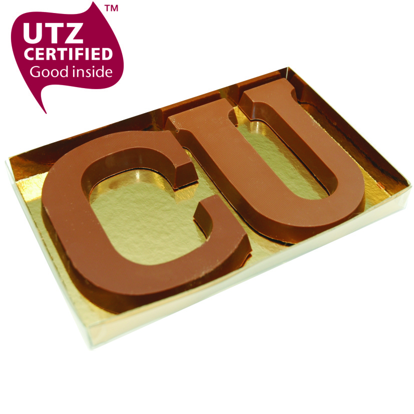 2 chocoladeletters in geschenkdoos