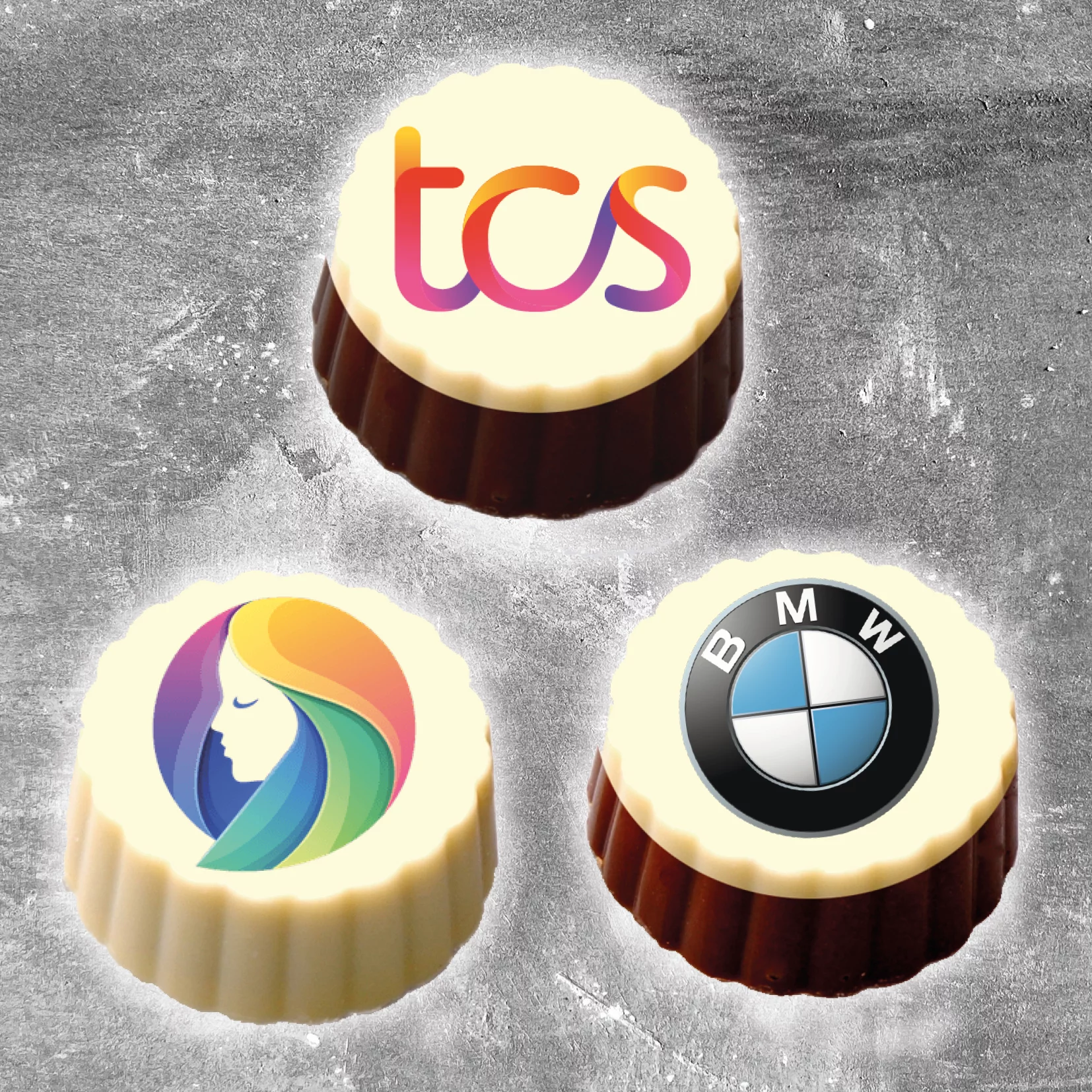 Logobonbons rond chocolade met een logo, logobonbons