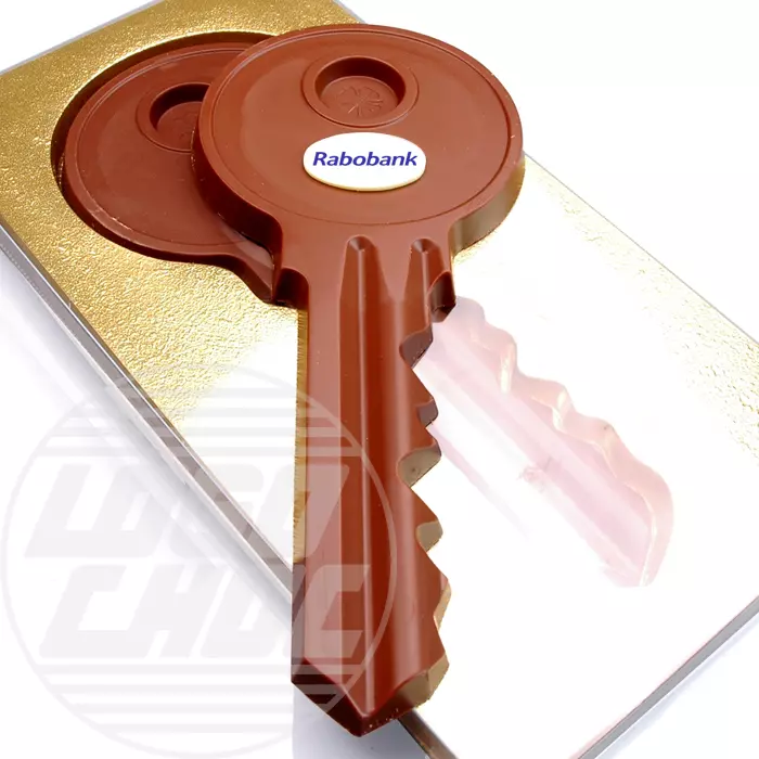 Chocolade sleutel met logo Chocolade sleutel 19 cm