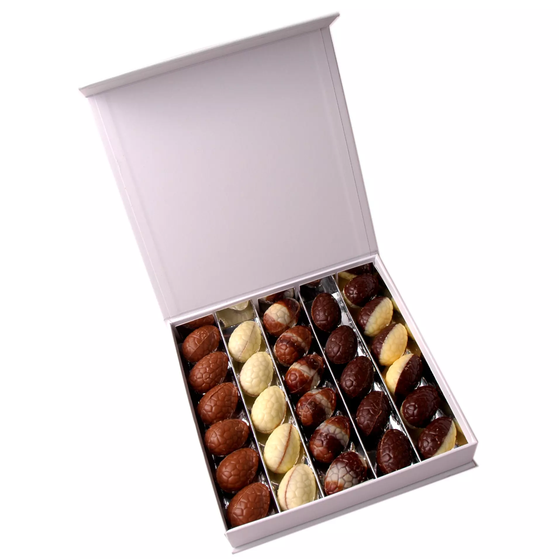 Geschenkdoos met ca 28 bonboneitjes