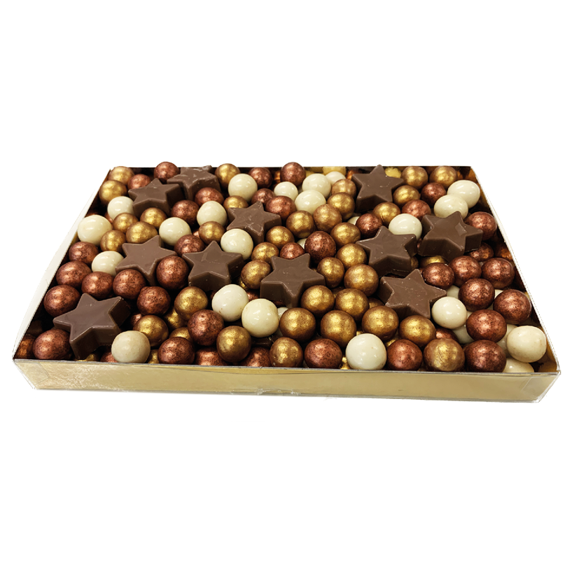 Kerstbox met chocolade melk sterretjes + chocolade kerstballetjes - inclusief banderol
